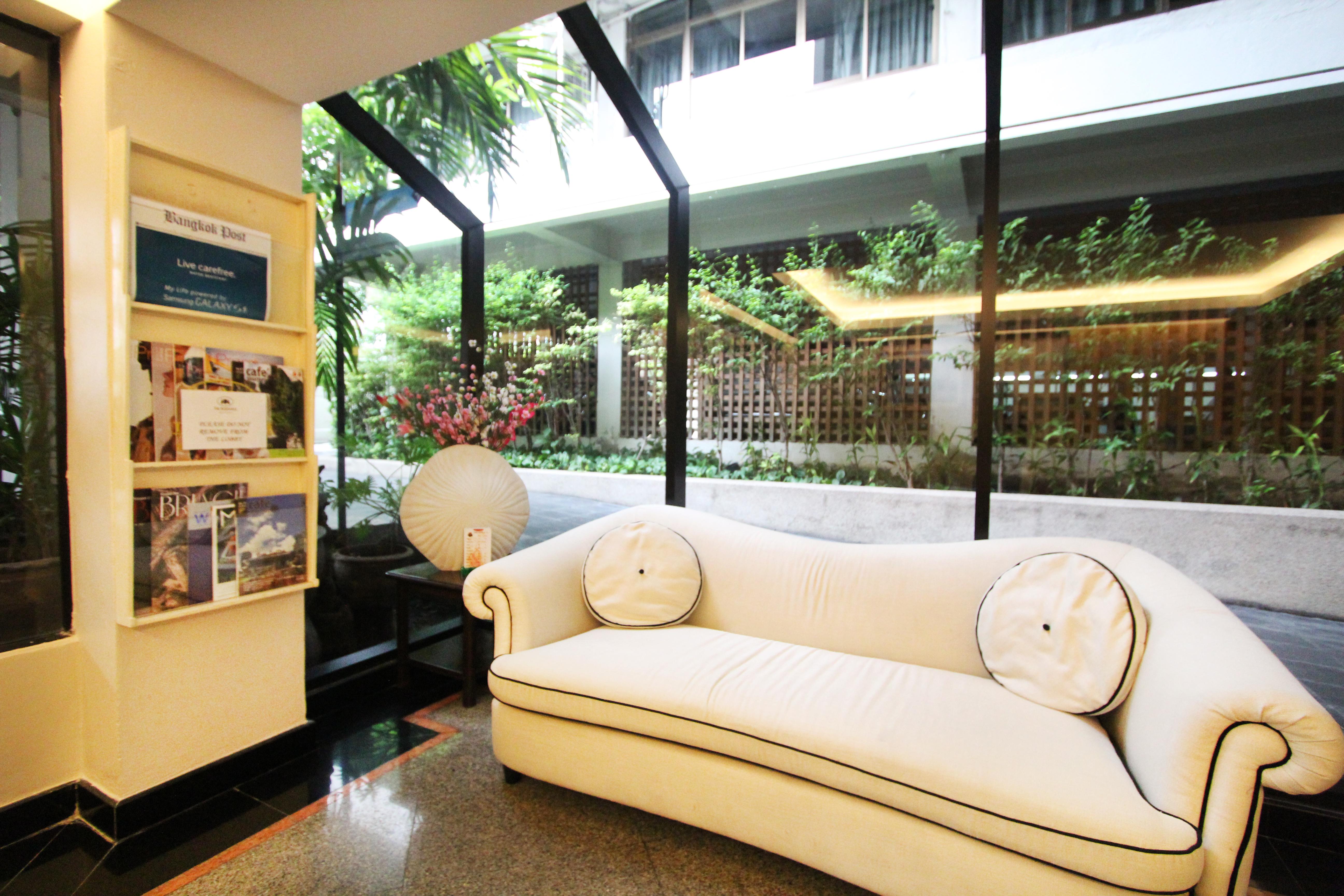 The Residence Rajtaevee Hotel Bangkok Exterior foto